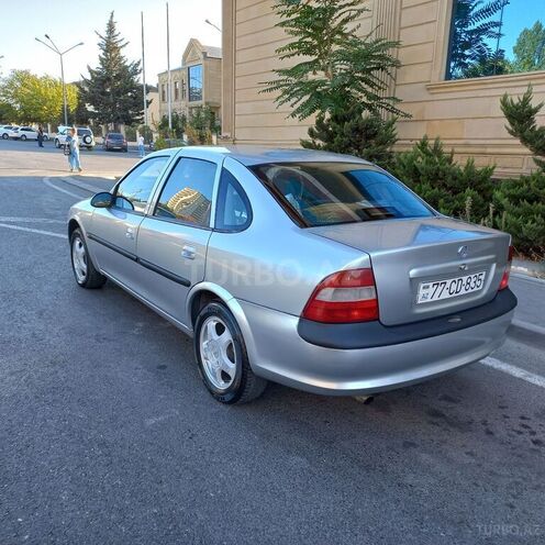 Opel Vectra 1998, 290,236 km - 1.6 l - Bakı