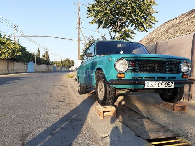 LADA (VAZ) 21011 1985, 207,500 km - 1.6 l - Bakı