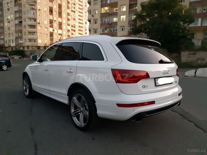 Audi Q7 2013, 135,000 km - 3.0 l - Bakı