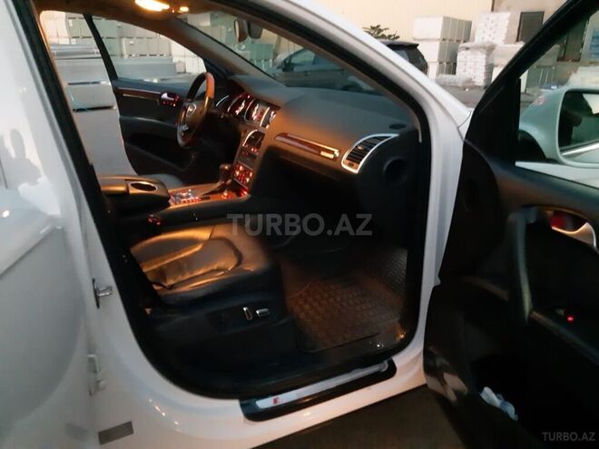 Audi Q7 2013, 135,000 km - 3.0 l - Bakı