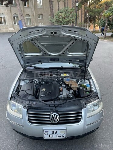 Volkswagen Passat 2002, 225,000 km - 1.8 л - Sumqayıt