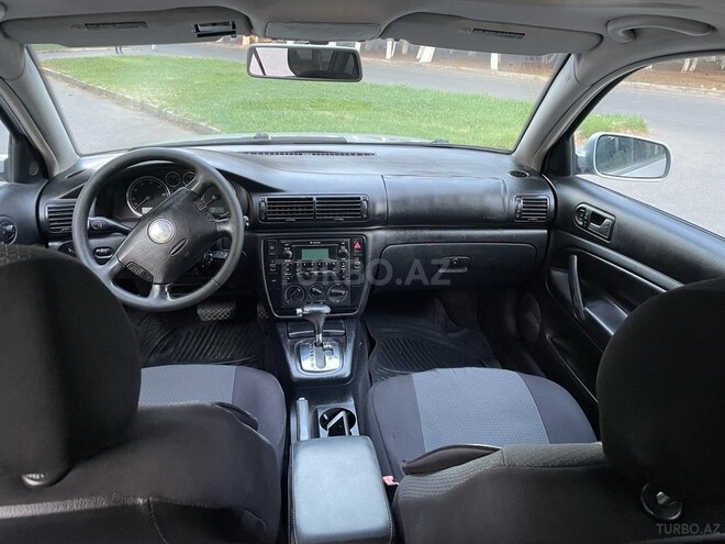 Volkswagen Passat 2002, 225,000 km - 1.8 л - Sumqayıt