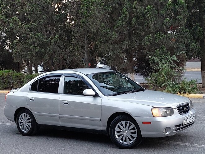 Hyundai Elantra 2002, 245,768 km - 2.0 l - Sumqayıt