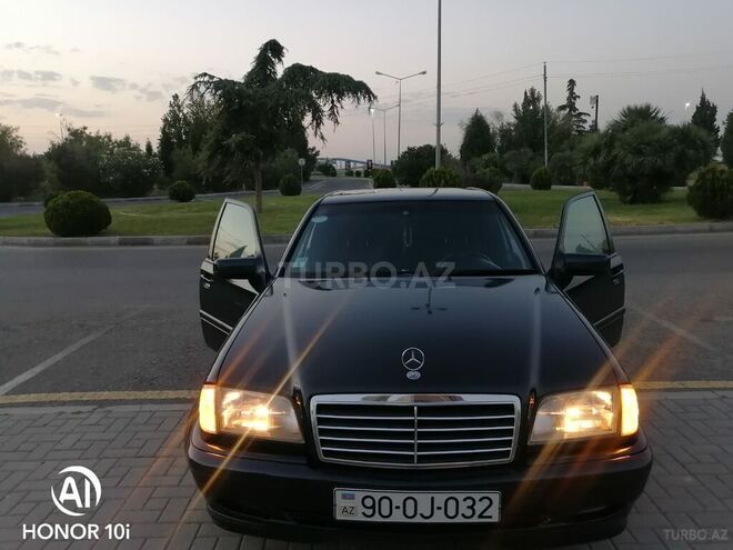 Mercedes C 200 1997, 245,000 km - 2.0 л - Gəncə