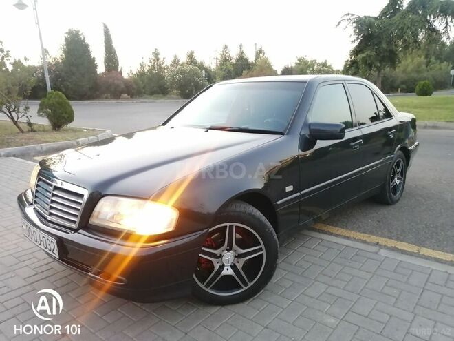 Mercedes C 200 1997, 245,000 km - 2.0 л - Gəncə
