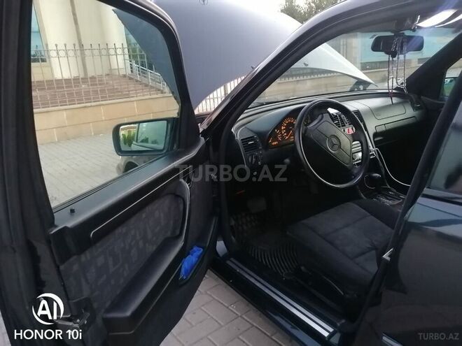Mercedes C 200 1997, 245,000 km - 2.0 л - Gəncə