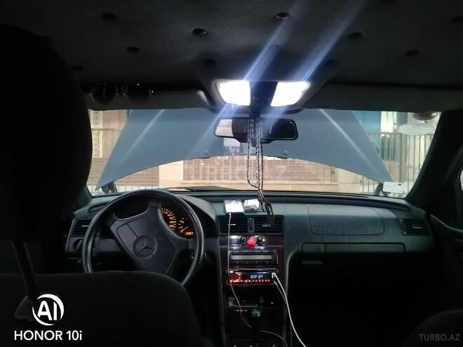 Mercedes C 200 1997, 245,000 km - 2.0 л - Gəncə