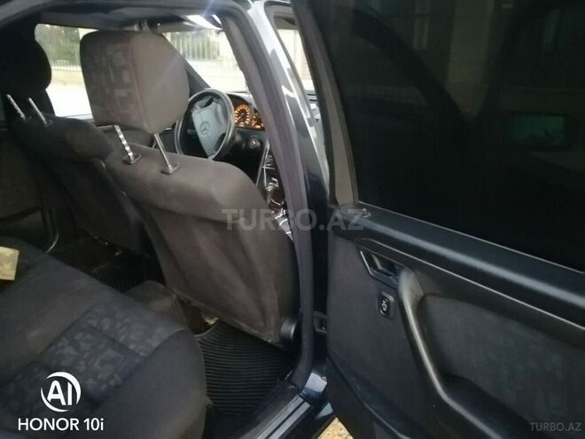 Mercedes C 200 1997, 245,000 km - 2.0 л - Gəncə