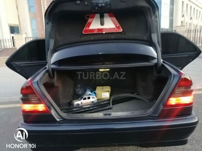 Mercedes C 200 1997, 245,000 km - 2.0 л - Gəncə