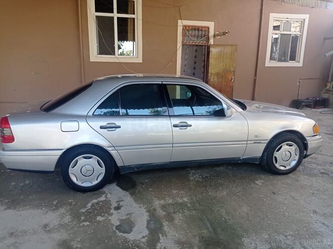 Mercedes C 230 1998, 300,000 km - 2.3 l - Bakı