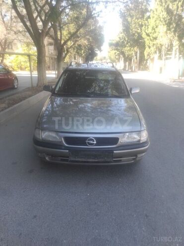 Opel Astra 1996, 429,000 km - 1.6 л - Bakı