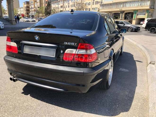 BMW 325 2003, 290,000 km - 2.5 l - Bakı