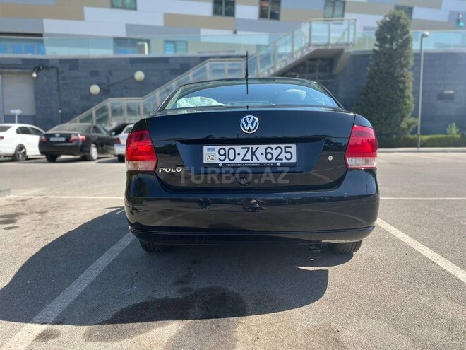 Volkswagen Polo 2014, 150,000 km - 1.6 l - Bakı