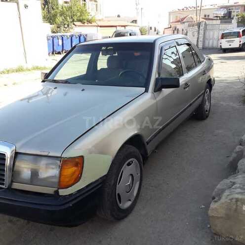 Mercedes E 300 1987, 450,000 km - 3.0 l - Bakı