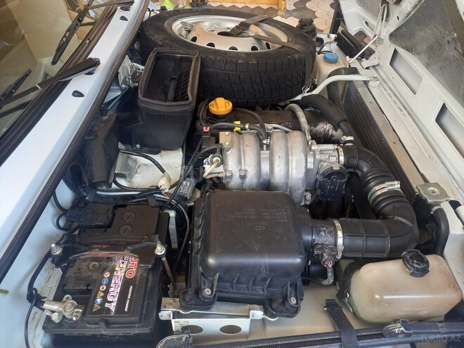 LADA (VAZ) Niva 2016, 90,000 km - 1.7 l - Gəncə