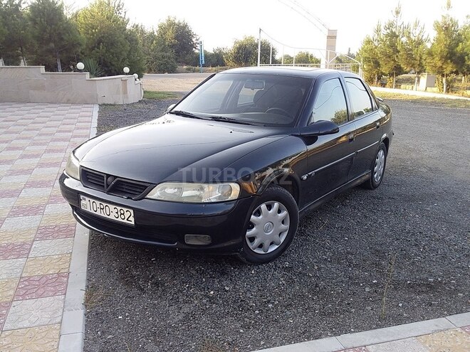 Opel Vectra 1996, 278,800 km - 1.6 l - Qazax