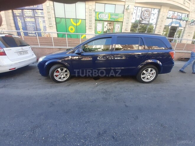 Opel Astra 2006, 330,000 km - 1.3 л - Qəbələ