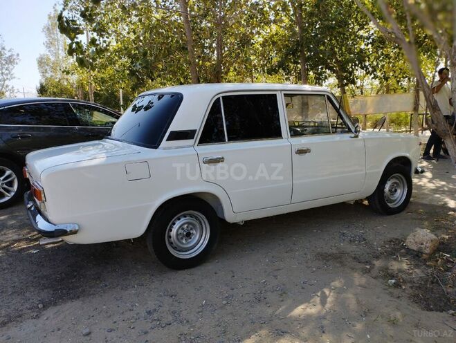 LADA (VAZ) 21011 1986, 213,000 km - 1.6 l - Şirvan
