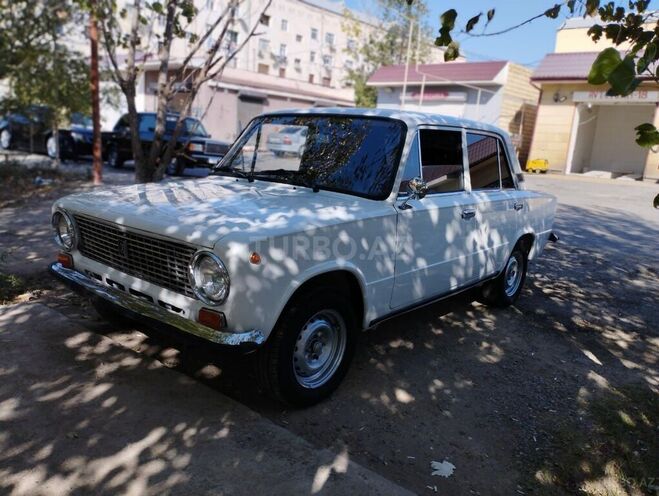 LADA (VAZ) 21011 1986, 213,000 km - 1.6 l - Şirvan