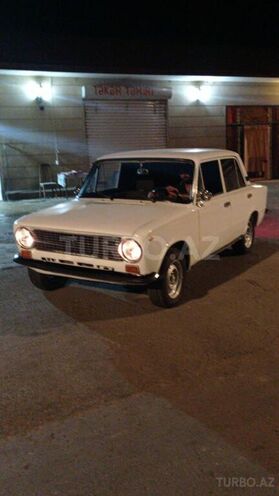 LADA (VAZ) 21011 1986, 213,000 km - 1.6 l - Şirvan