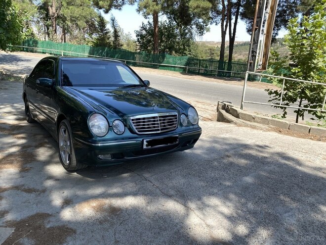 Mercedes E 240 1999, 359,000 km - 2.4 l - Tovuz