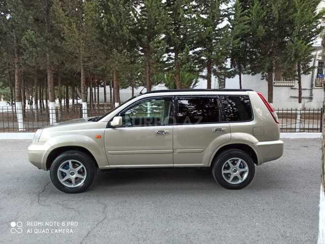 Nissan X-Trail 2001, 325,000 km - 2.0 l - Sumqayıt