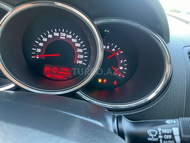 Kia Sorento 2010, 177,000 km - 2.0 l - Bakı