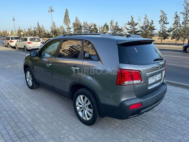 Kia Sorento 2010, 177,000 km - 2.0 l - Bakı