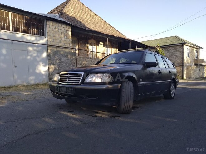 Mercedes C 180 1998, 324,000 km - 1.8 л - Şəki
