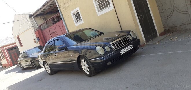 Mercedes E 230 1996, 372,000 km - 2.3 l - Bakı