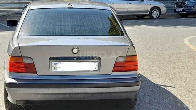 BMW 320 1992, 326,421 km - 2.0 l - Sumqayıt