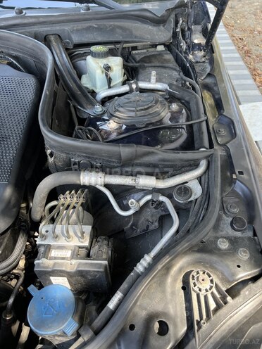 Mercedes E 220 2009, 318,000 km - 2.2 l - Masallı