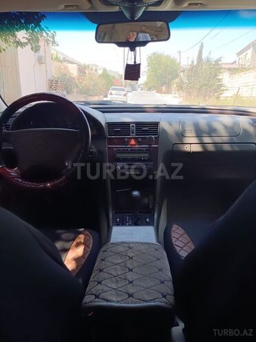 Mercedes C 230 1996, 268,000 km - 2.3 l - Bakı