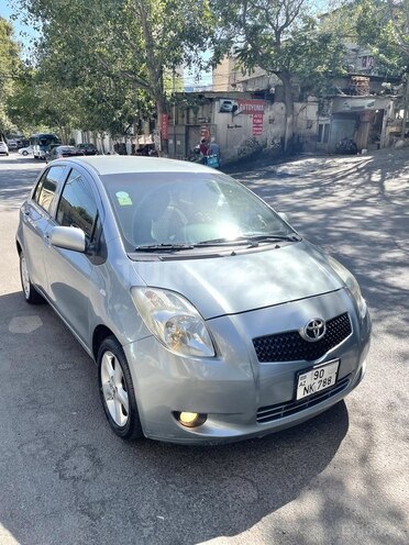 Toyota Yaris 2008, 265,000 km - 1.3 l - Bakı