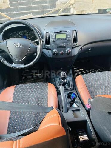 Hyundai i30 2010, 246,000 km - 1.6 л - Bakı