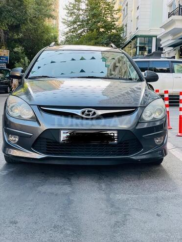 Hyundai i30 2010, 246,000 km - 1.6 л - Bakı