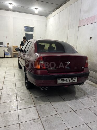 Renault Clio 2003, 324,000 km - 1.4 l - Bakı