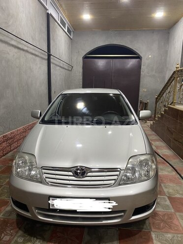 Toyota Corolla 2005, 180,000 km - 1.4 l - Gəncə