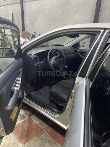 Toyota Corolla 2005, 180,000 km - 1.4 l - Gəncə