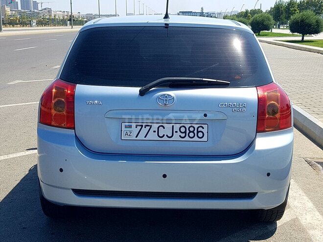 Toyota Corolla 2005, 333,000 km - 1.4 l - Bakı