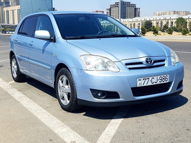 Toyota Corolla 2005, 333,000 km - 1.4 l - Bakı