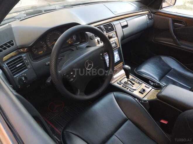 Mercedes E 320 1999, 394,300 km - 3.2 l - Sumqayıt