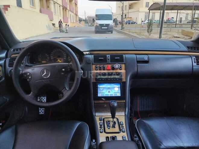 Mercedes E 320 1999, 394,300 km - 3.2 l - Sumqayıt