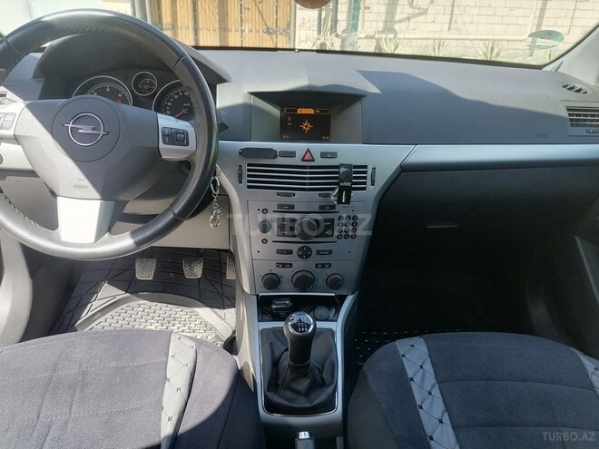 Opel Astra 2009, 185,000 km - 1.3 l - Bakı