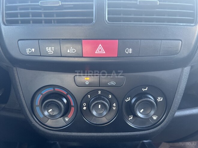 Fiat Doblo 2014, 319,000 km - 1.3 l - Bakı