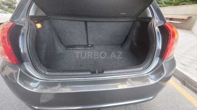 Toyota Corolla 2006, 264,000 km - 1.4 л - Bakı
