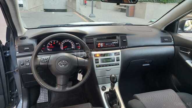 Toyota Corolla 2006, 264,000 km - 1.4 л - Bakı
