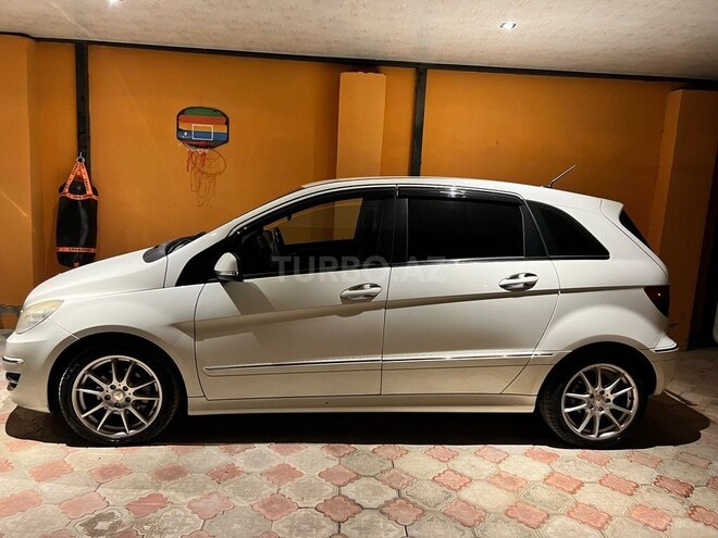 Mercedes B 170 2008, 75,000 km - 1.7 l - Bakı
