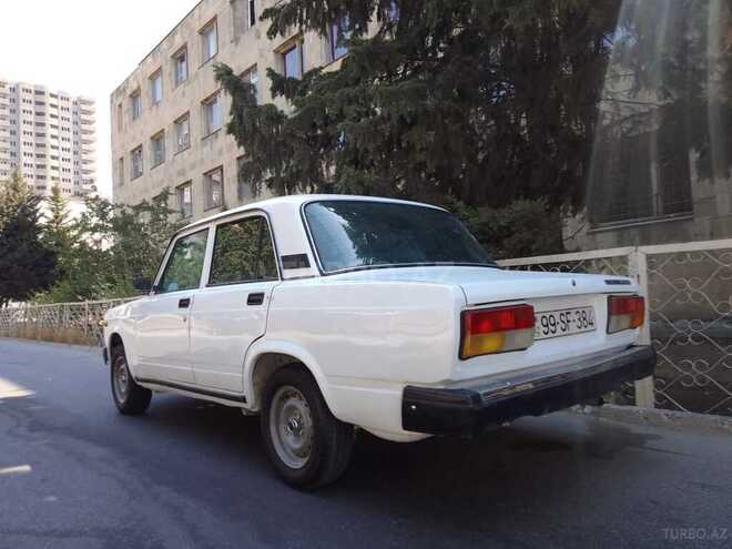 LADA (VAZ) 2107 2005, 197,000 km - 1.6 л - Bakı