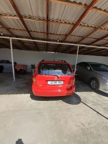 Toyota Corolla 2006, 110,000 km - 1.4 l - Ağdaş